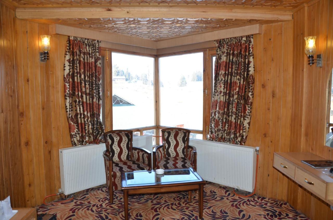 Hotel Hilltop Gulmarg JAMMU AND KASHMIR Exterior foto